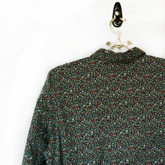Liz Clairborne Floral Print Long Sleeve Button Down Shirt Size L - Picture 5 of 10